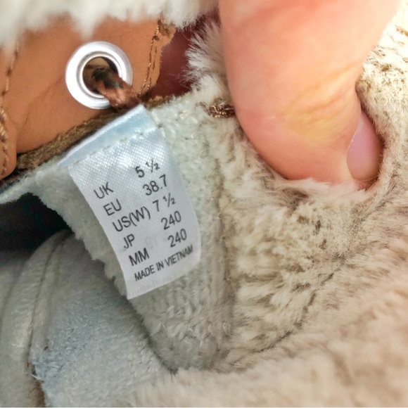 Helly Hansen Genuine Leather Brown Waterproof Outdoor Winter Boots. Women  7.5 - Picture 8 of 15